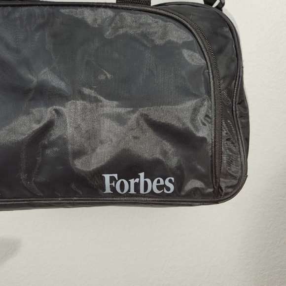FORBES Black Duffle/ Gym Bag - Picture 2 of 9